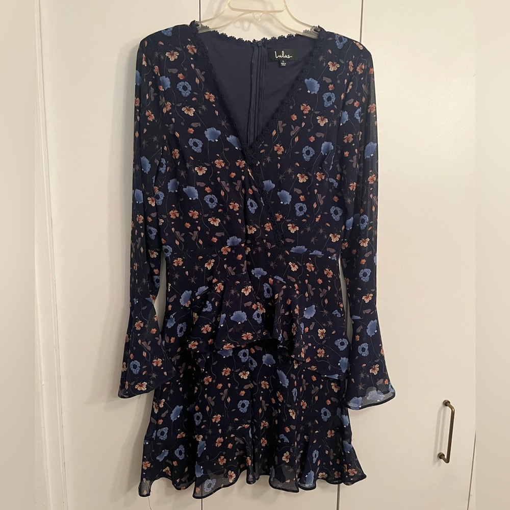 Lulus Fluttery Long sleeve Dress - size L